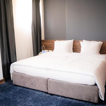 Olivia Rooms Belgrade Extérieur photo