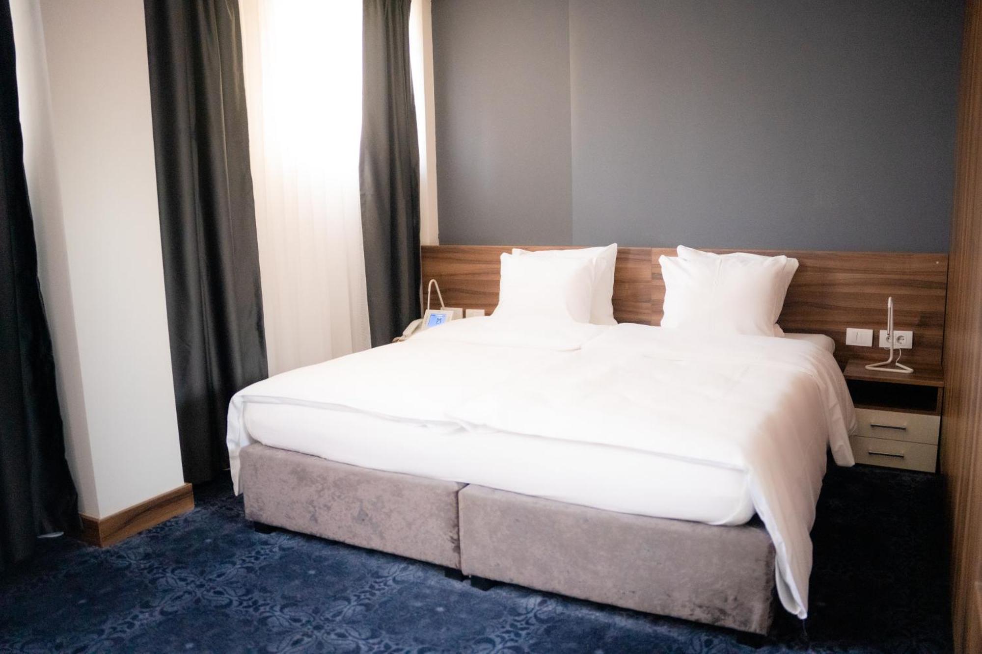 Olivia Rooms Belgrade Extérieur photo