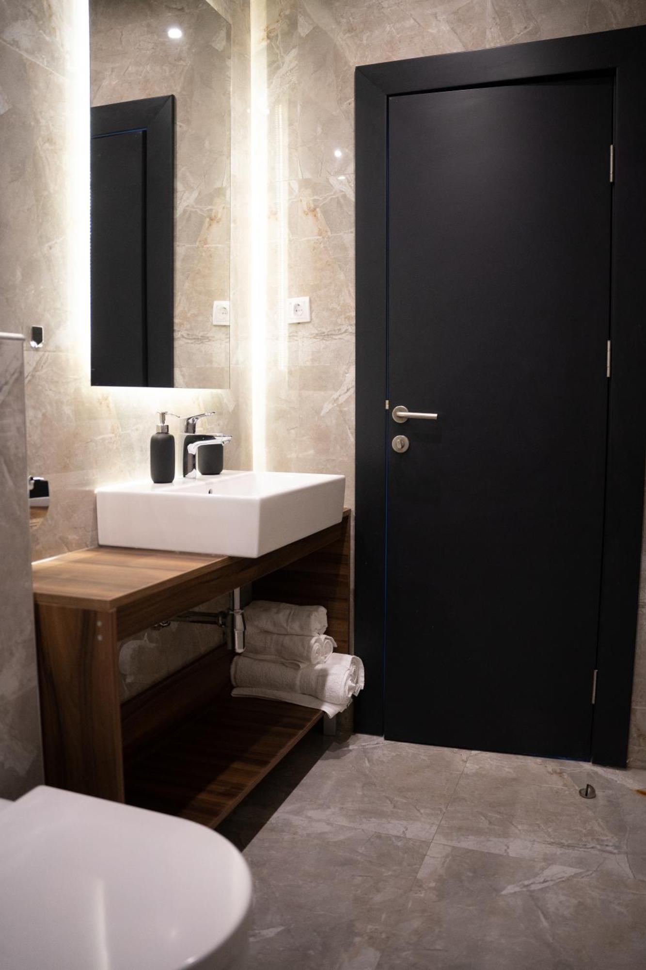 Olivia Rooms Belgrade Extérieur photo