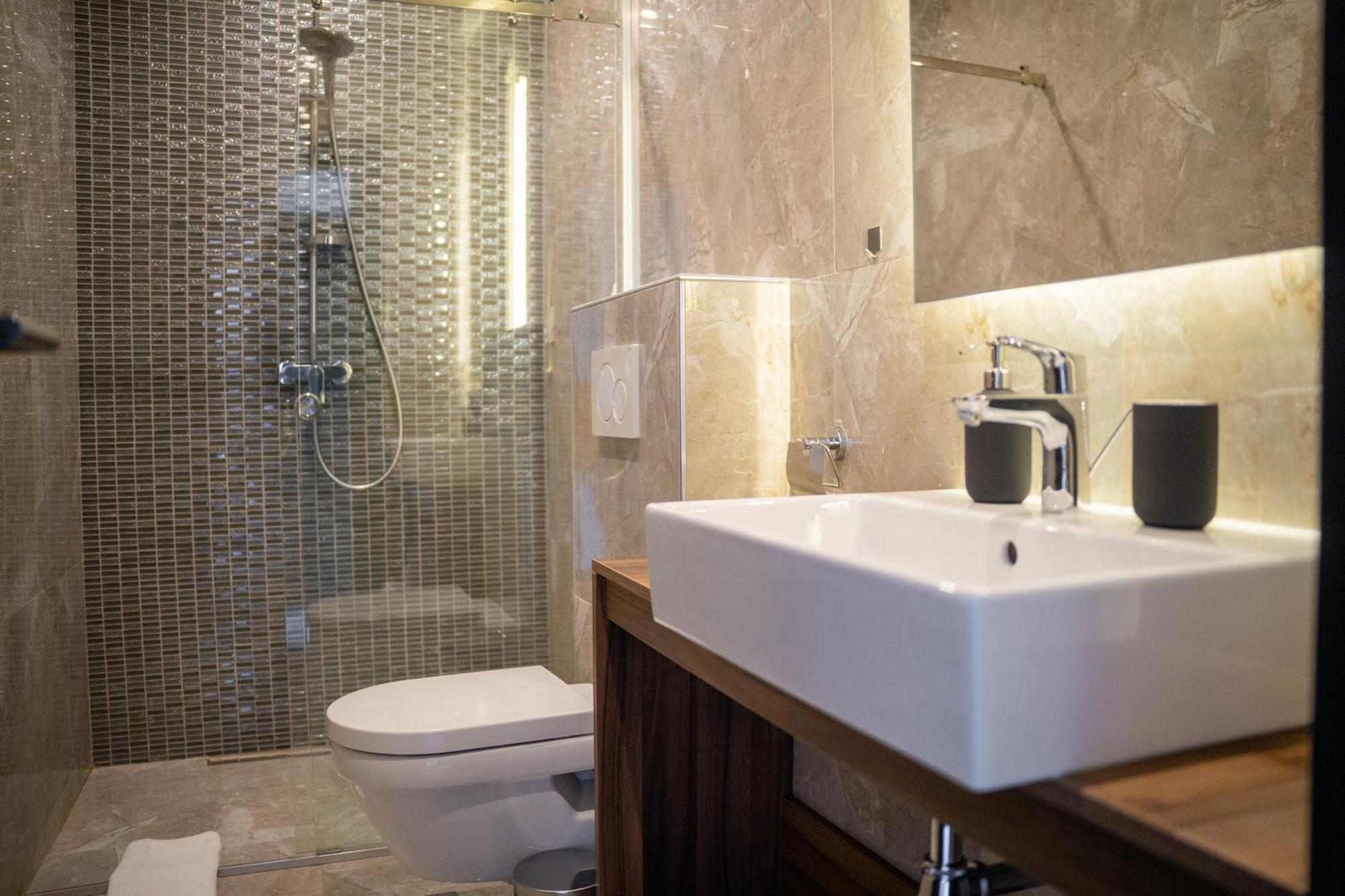 Olivia Rooms Belgrade Extérieur photo